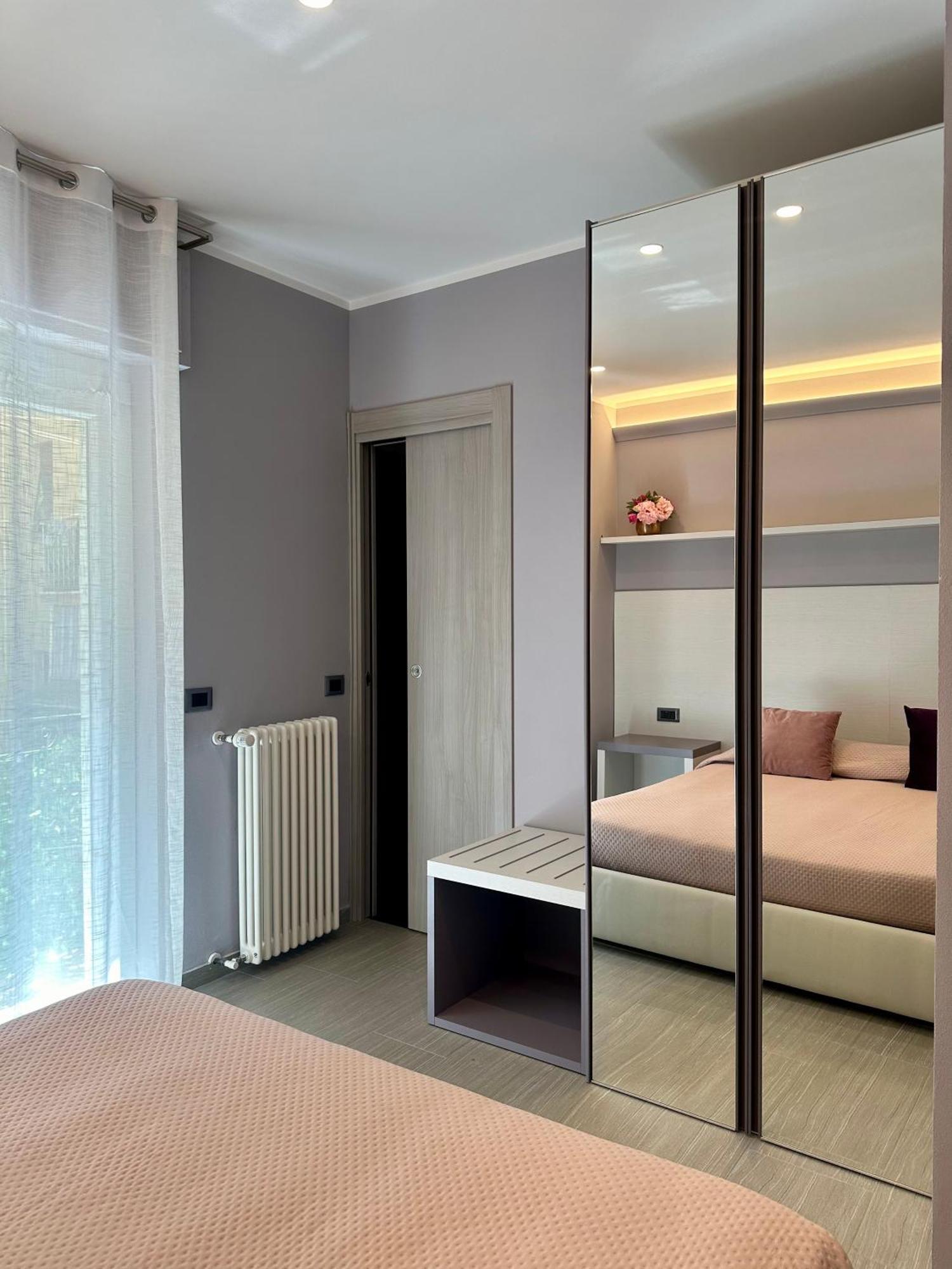 Real Rooms Dalia Специя Екстериор снимка